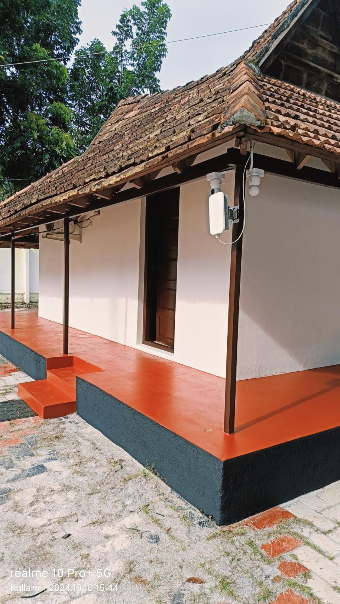 Ripples Backwater Resort, Kollam Buitenkant foto